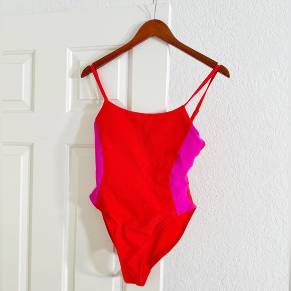 WILO THE LABEL Colorblock One Piece Swim Bathing Suit - Picture 1 of 4